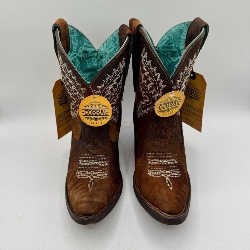 Corral Lamb‎ Embroidery Boots Women's Size 7 Brown Distressed Leather Bootie